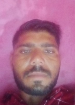 Ajayjadha v, 29, India, Murtajāpur