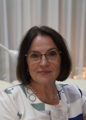 Антонина из Санкт-Петербурга 64 года