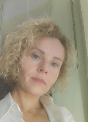 Анна, 43, Россия, Краснодар