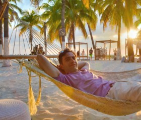 Ramtin, 42, Washington D.C.