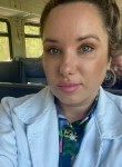 Yuliya, 41, Novosibirsk