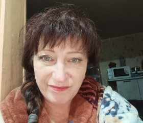 Tina, 52, London