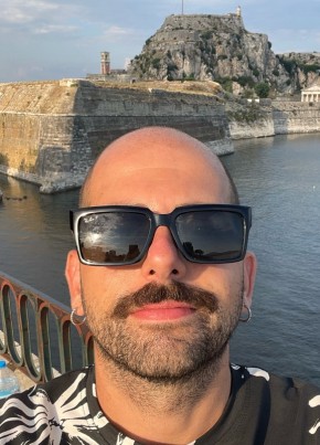 Marco, 34, Repubblica Italiana, Bari