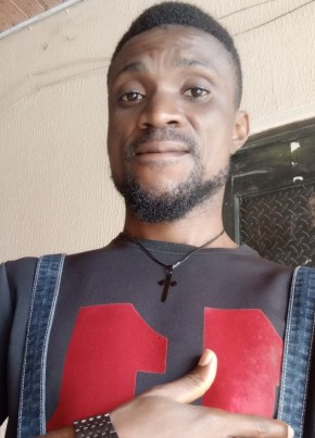 Bazunu Romeo, 40, Nigeria, Port Harcourt
