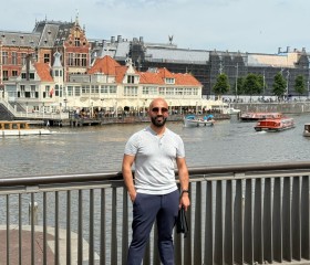 Timur, 40, Amsterdam