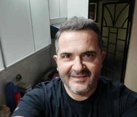 Raul, 53, Santa Rosa