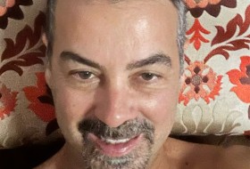 Mert, 42 - Just Me