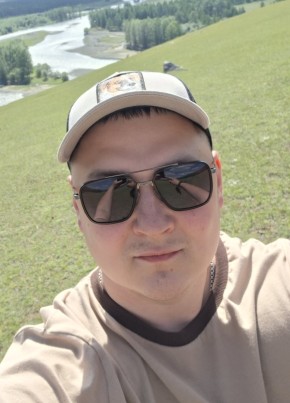 Кирилл из Иркутска 31 год