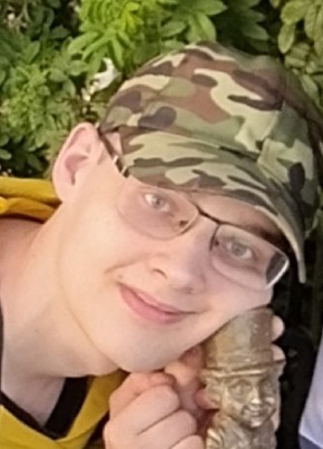 Денис