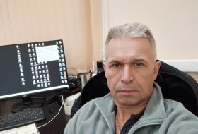 Dmitriy, 58 - Just Me