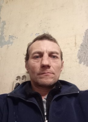 Константин из Екатеринбурга 49 лет