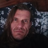Ztevj, 40  , Seven Oaks