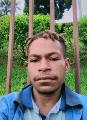 Xman из Port Moresby 25 лет