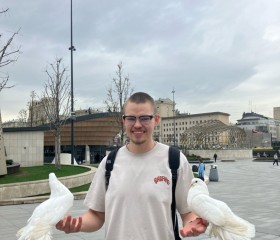 Денчик, 21, Moscow