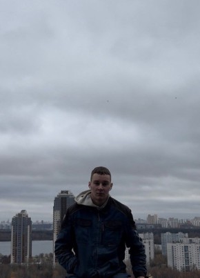 Даниил из Москвы 21 год