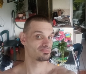 Jonas, 42, Amsterdam-Zuidoost