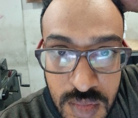 Unknown, 38, Cairo