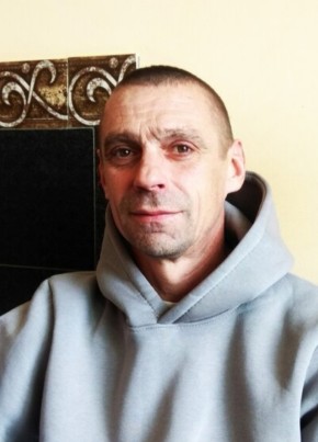 Олег из Рэчыцы 49 лет