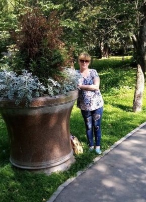 Елена, 56, Россия, Холмск