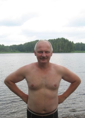 Андрей, 63, Россия, Санкт-Петербург