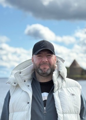 Кирилл из Москвы 43 года
