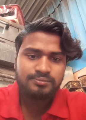 Taukir, 19, India, Pune