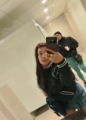 Leiny stoll из Lima 19 лет