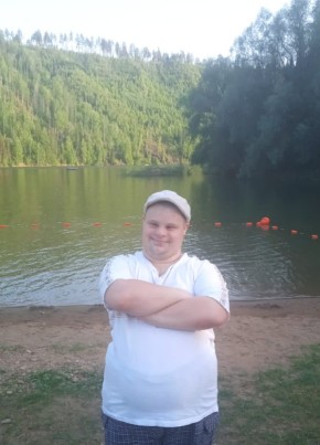Кирилл, 22, Россия, Усть-Катав