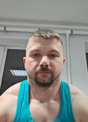 Роман из Орёла 38 лет
