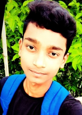 Bikram Ghosh, 18, India, Rāiganj