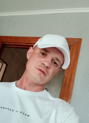 Максим из Оренбурга 35 лет