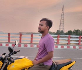 Dhrubo, 21, Lalmanirhat