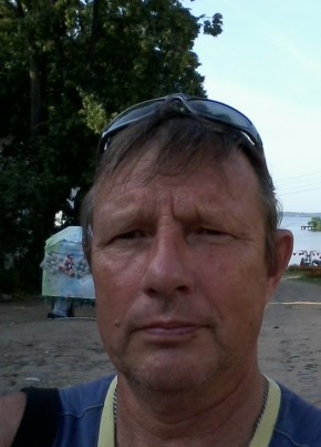 Юрий, 61, Россия, Геленджик
