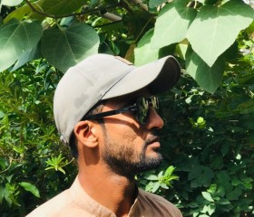 Nawab, 25, Muzaffargarh