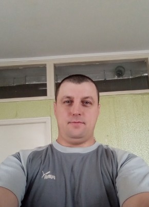 Иван, 37, Россия, Пугачев