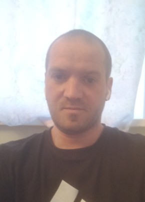 Olegan, 37, Russia, Korolev