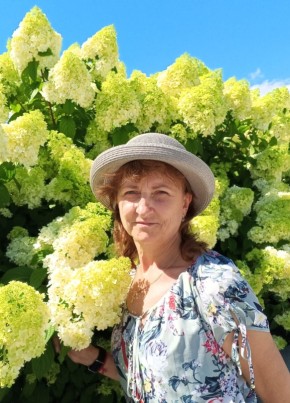 Нина