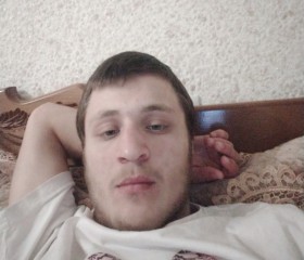 Dzhavatkhan musaev, 18, Kizilyurt