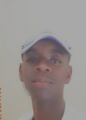Kephas, 20, Namibia, Windhoek