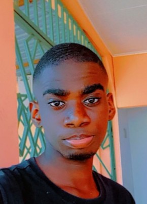 Nino, 19, République Gabonaise, Oyem