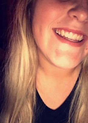 Chelbie, 26, United States of America, Des Moines (State of Iowa)