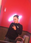 Дарья, 22, Пермь, ищу: Девушку от 20 до 27
