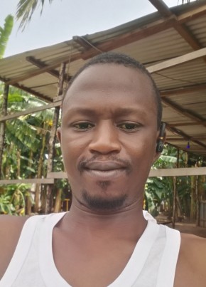 Biaye, 35, République de Guinée, Conakry