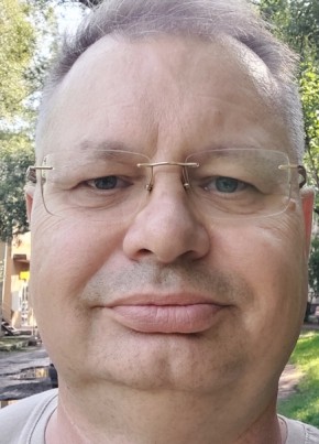 Игорь из Калининграда 55 лет