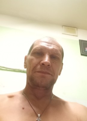 Александр из Перми 48 лет