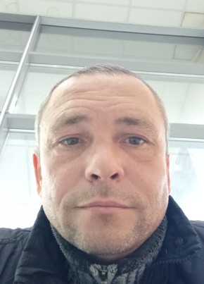 Константин из Валуйки 42 года