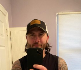 Stan, 36, Fredericton