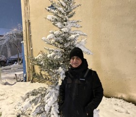 Ikram, 50, Baku