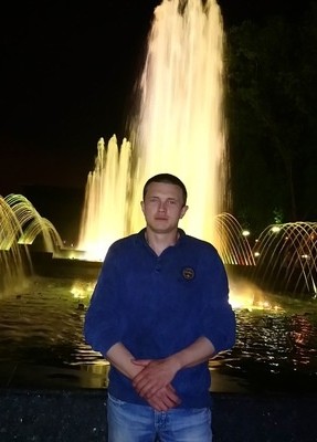Денис, 34, Қазақстан, Қарағанды