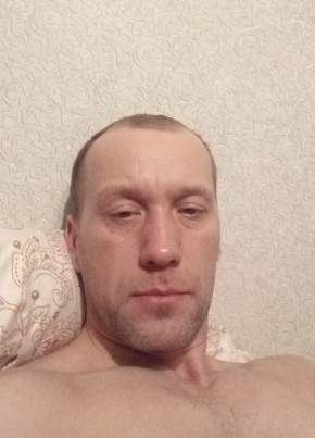Антон, 40, Россия, Нижний Тагил